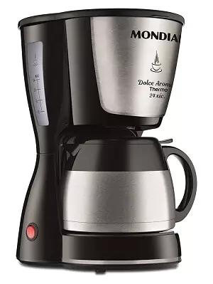 Cafeteira elétrica Mondial C-33, com corpo preto em plástico, parte superior em inox e jarra em inox.