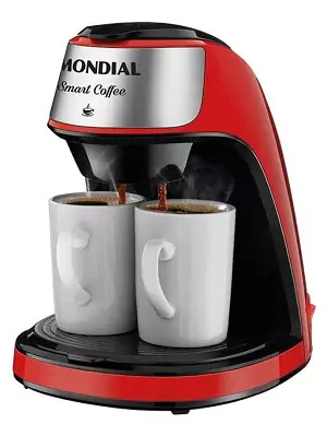 Cafeteira elétrica Mondial Smart Coffee, com base para duas xícaras, corpo vermelho, parte superior em inox e duas saídas de café.